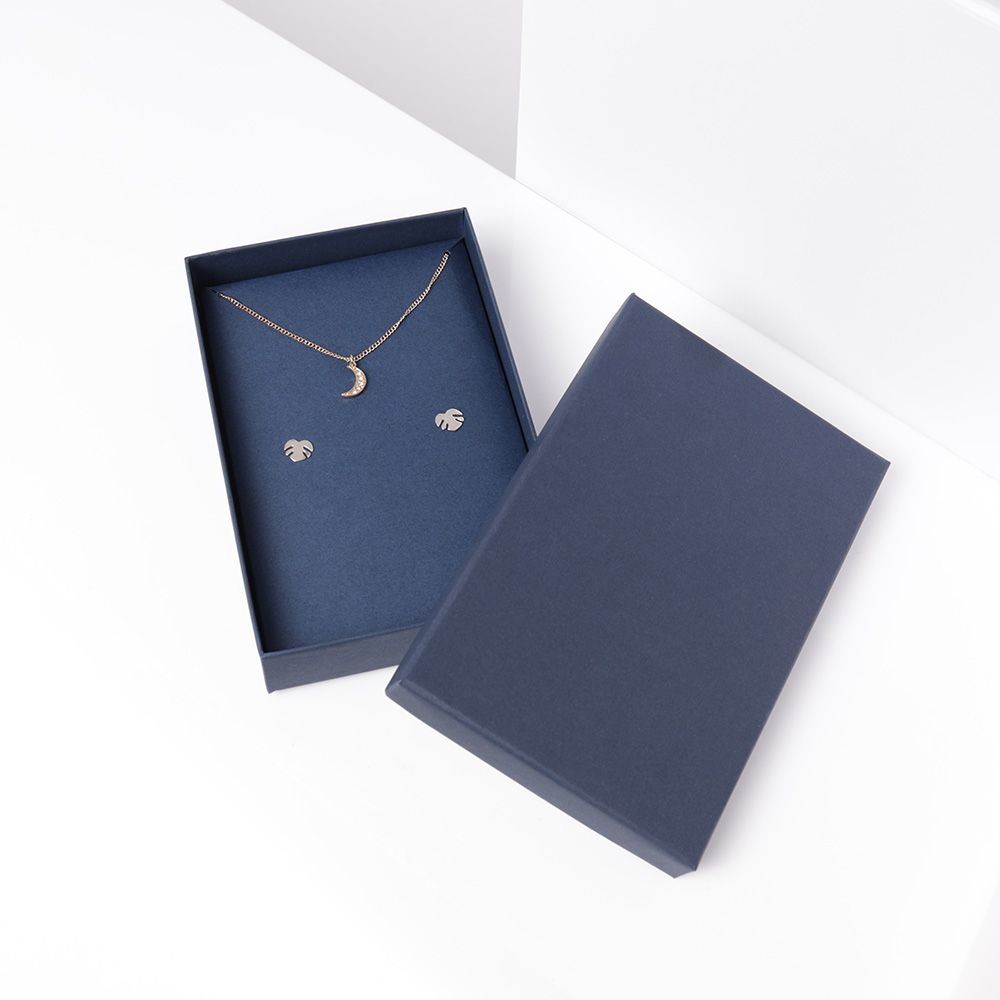 Essentials Medium Navy Kraft Multi-Purpose Gift Box