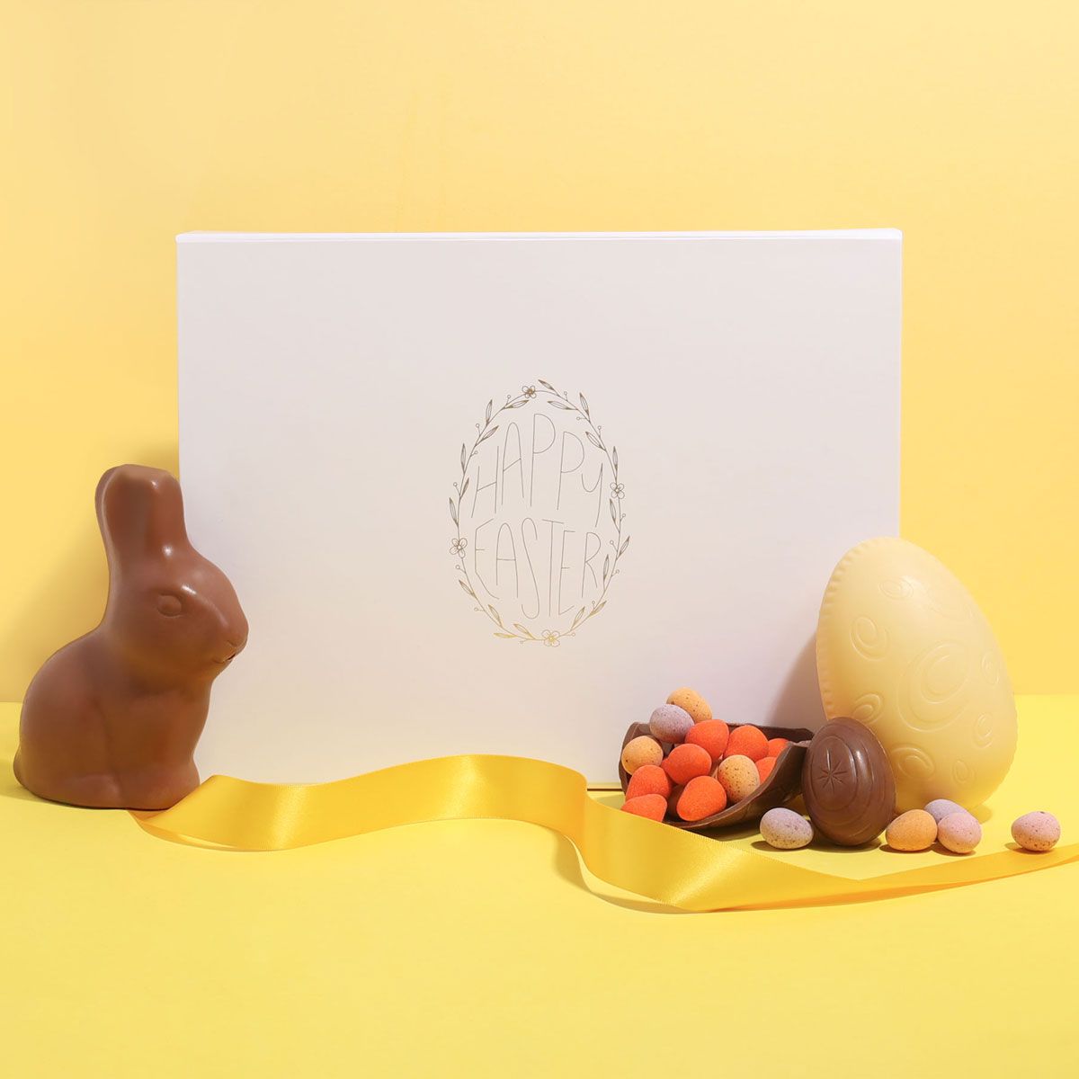 Gold Egg Easter Printed Deep White Magnetic Gift Box