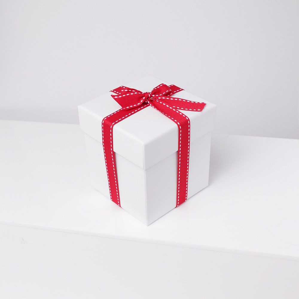 Red Grosgrain Ribbon With White Stitching 15 metres x 16mm