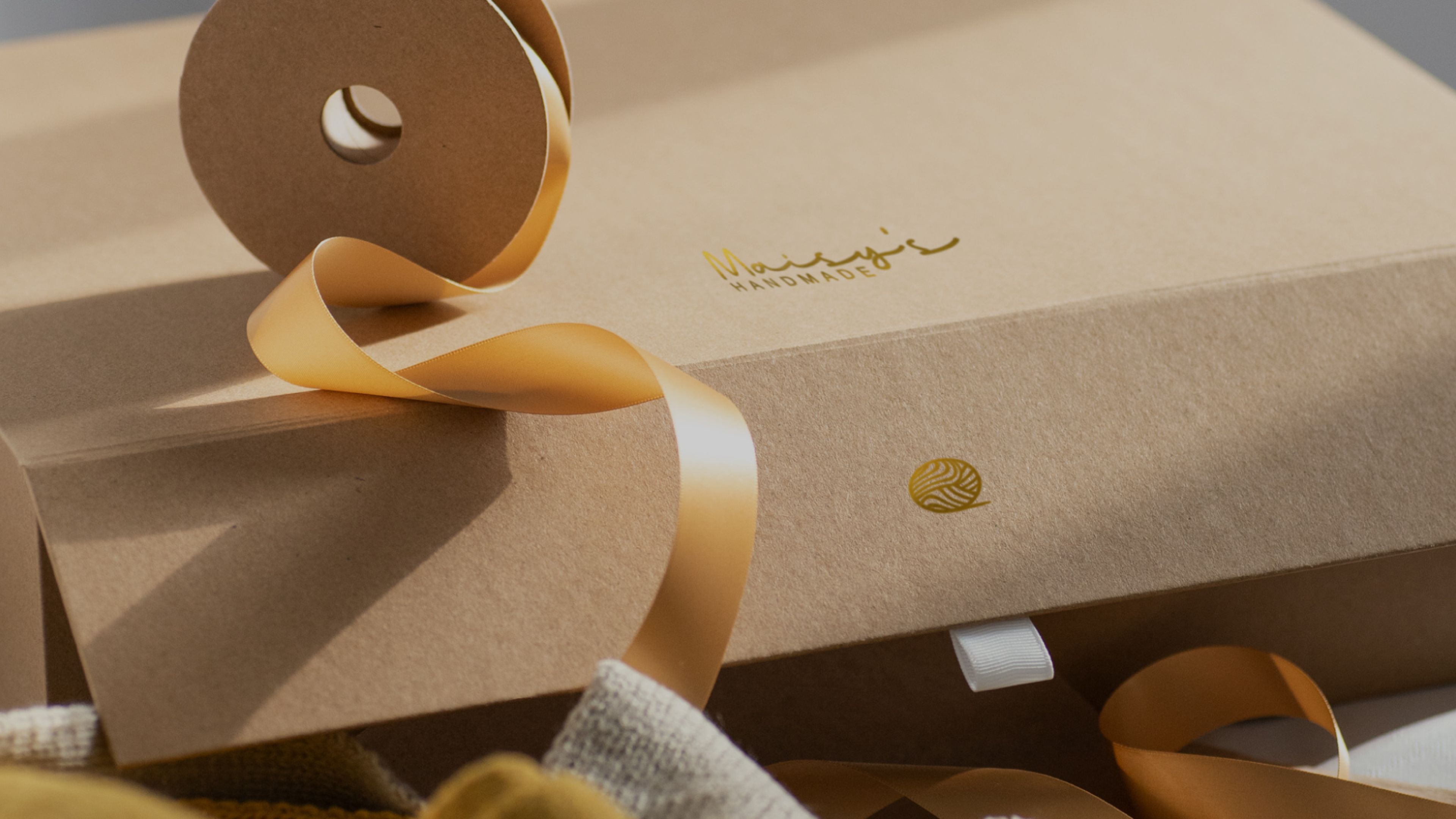 Branded And Printed Gift Packaging