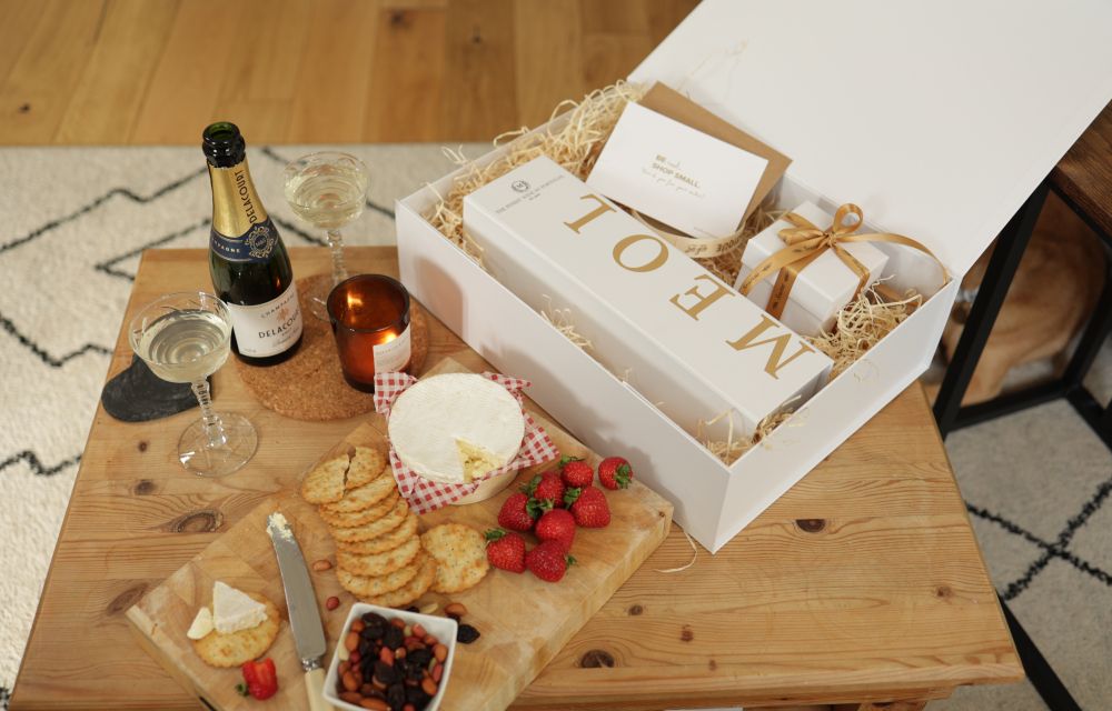 Design dividers that stop movement