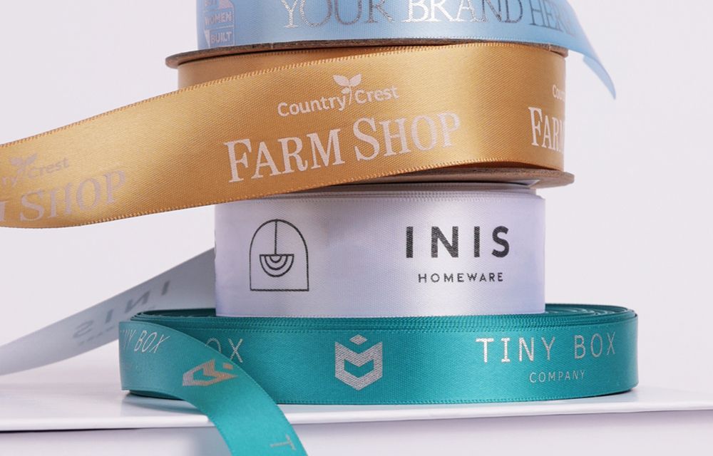 Satin vs Grosgrain: Choosing the Right Ribbon for Your Gifts
