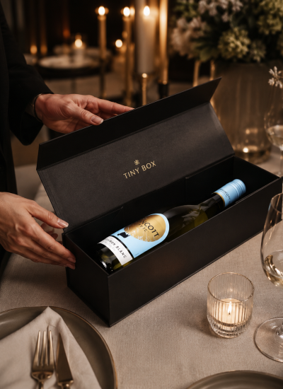 Ensure Safe Transport With Secure Bottle Hampers