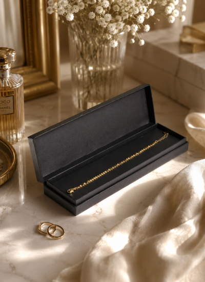 Choosing The Right Magnet And Ribbon Closures For Jewellery Boxes