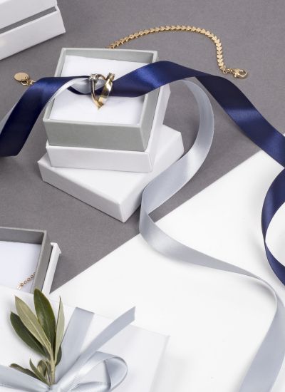 Shoulder Boxes That Stay Square & Feel Premium