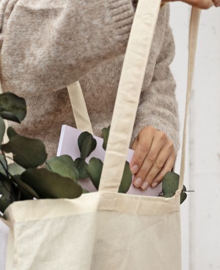 From gift packaging to carrier bags: The many uses of gift bags