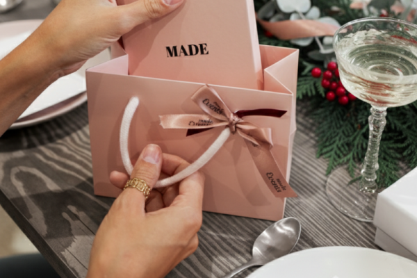 Keep colours consistent with Pantone and CMYK