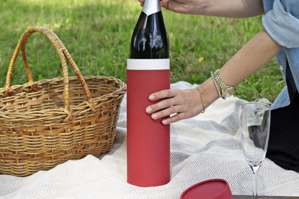 Summer 2025 packaging colours: What’s hot this season