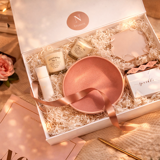 Shredded paper and tissue that present well