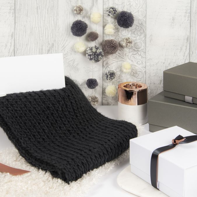 Collapsible Set-Up Boxes That Assemble Cleanly 